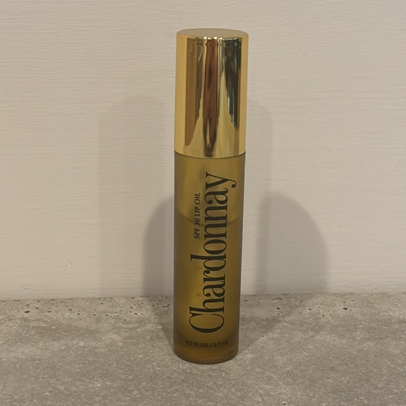 NWOT Vacation Chardonnay Lip Oil SPF 30 - Picture 6 of 6
